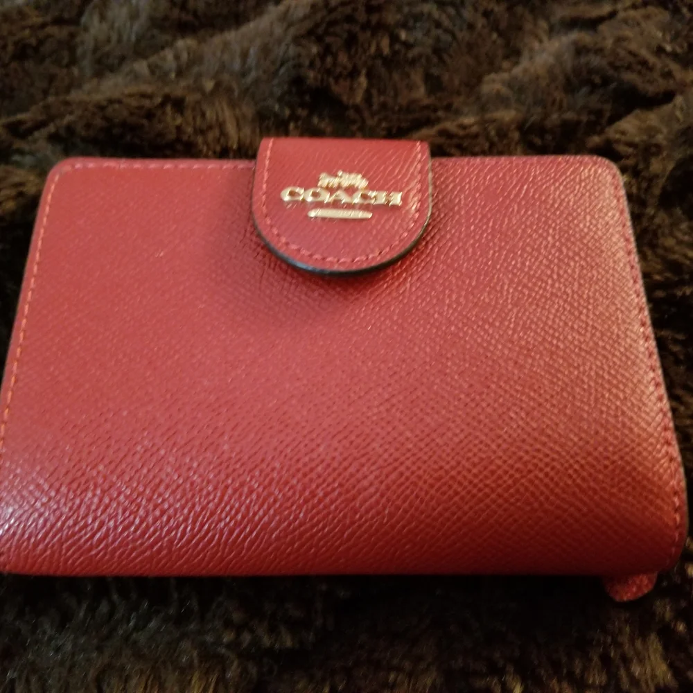 Coach Red Wallet with Textured Leather and Gold Logo Like New!! - Picture 6 of 6